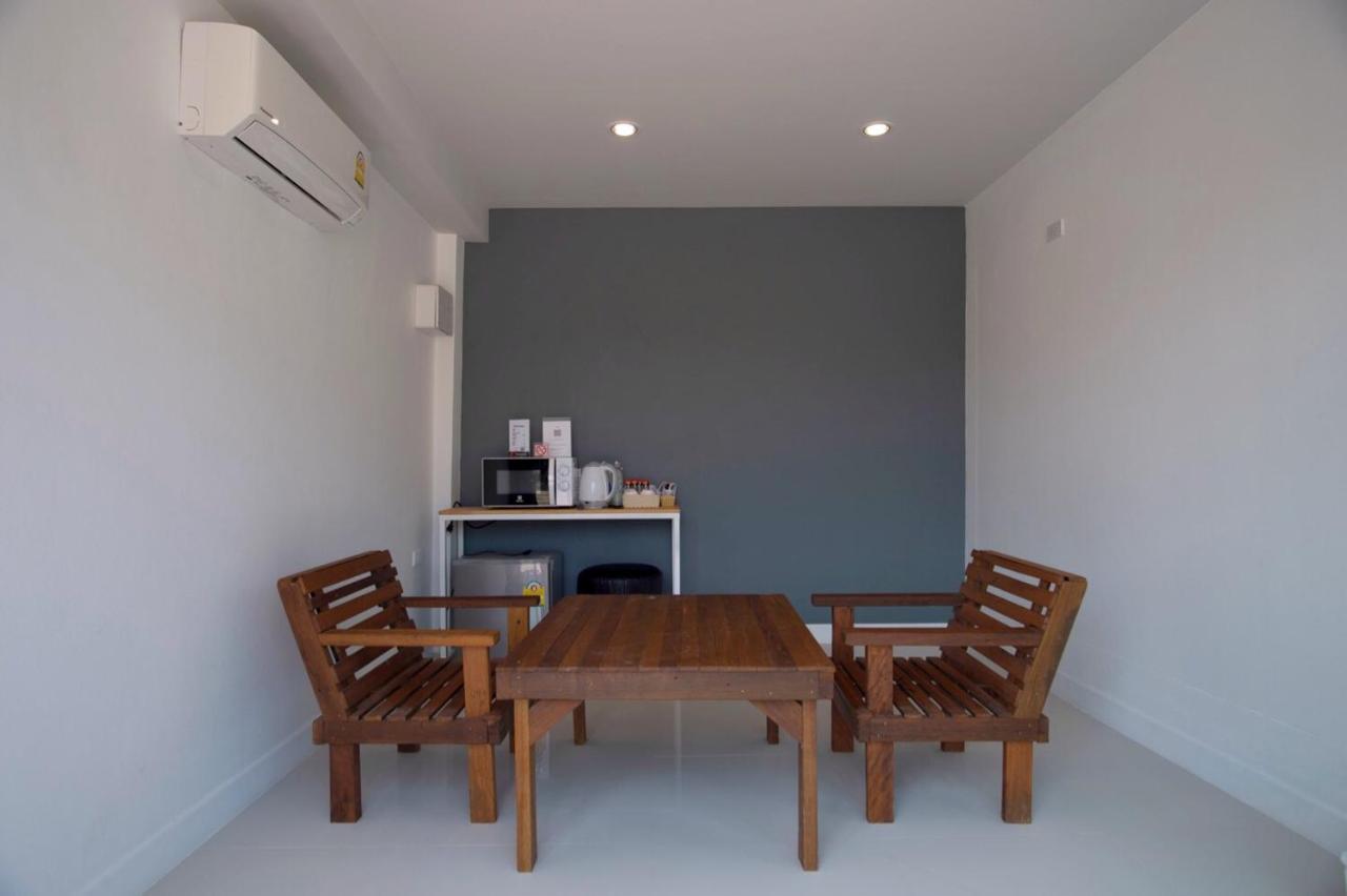 Bhive Hotel Nakhon Phanom Ngoại thất bức ảnh