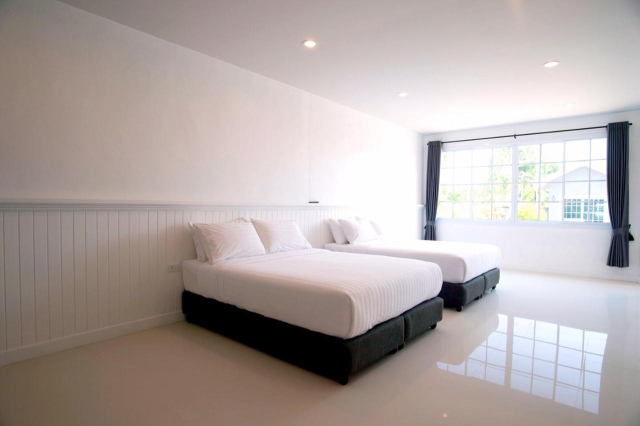 Bhive Hotel Nakhon Phanom Ngoại thất bức ảnh